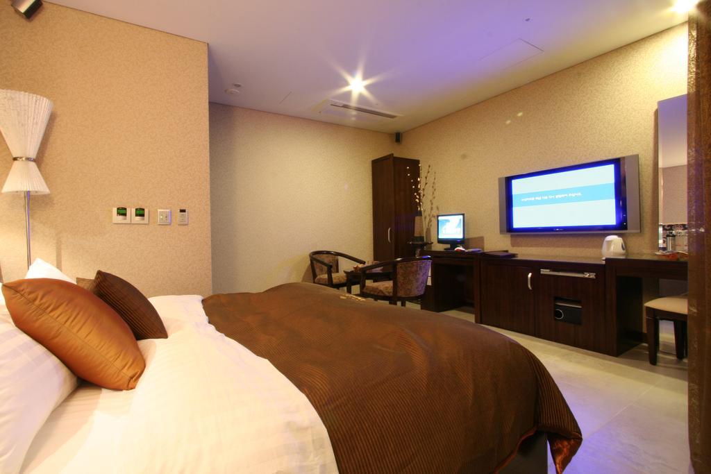 Wiz Hotel Paju Exterior photo