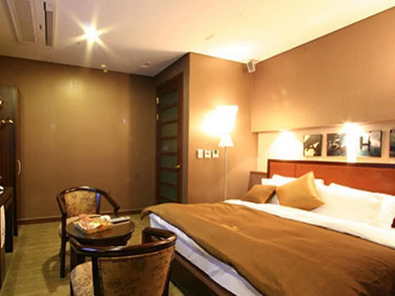 Wiz Hotel Paju Exterior photo